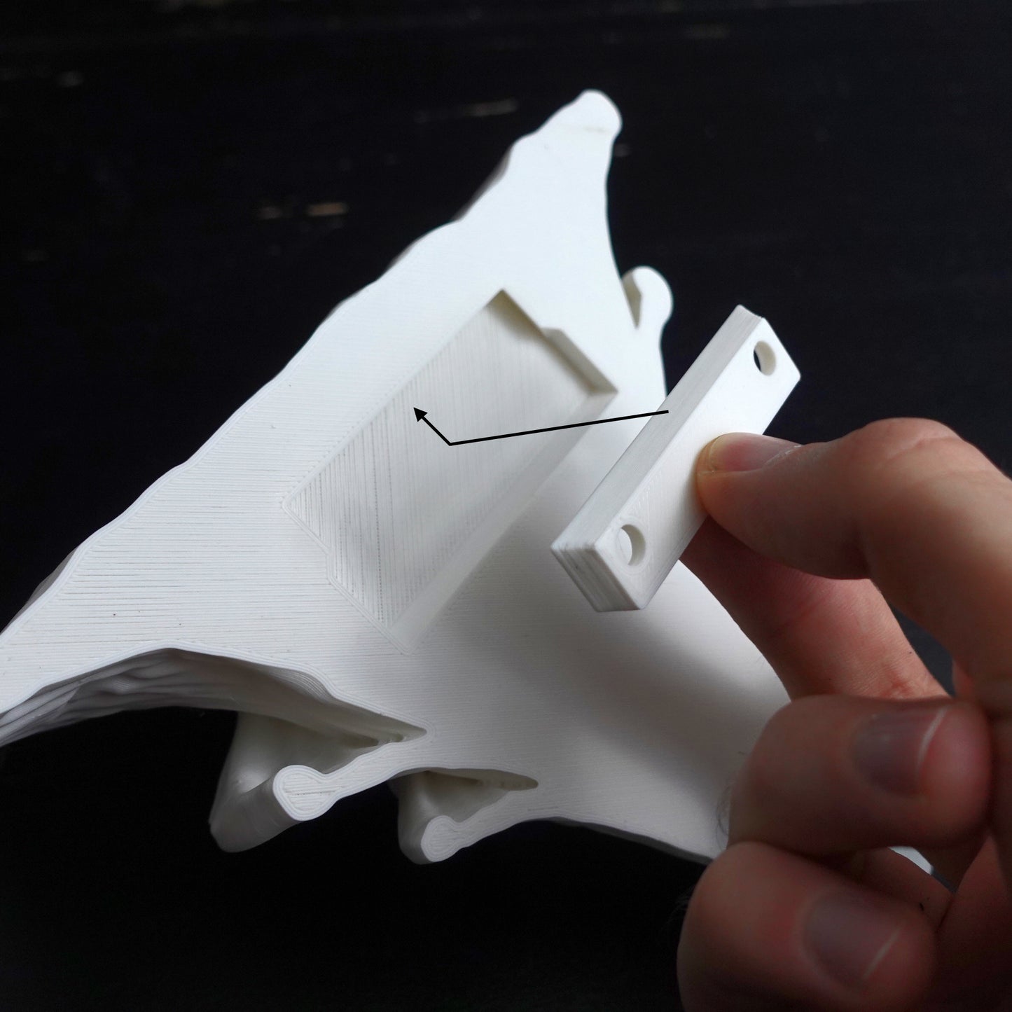 Wand Dekoregal "Djamor-Pilz“ | Made in Switzerland | Bio-Plastik | Stilvolles Design | Einfache Installation